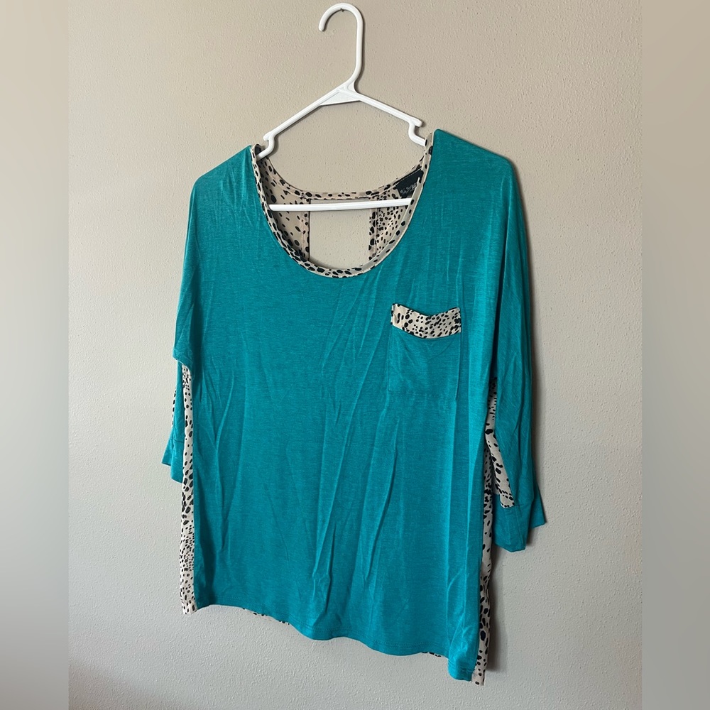 Womens 3/4 sleeve Daytrip top
